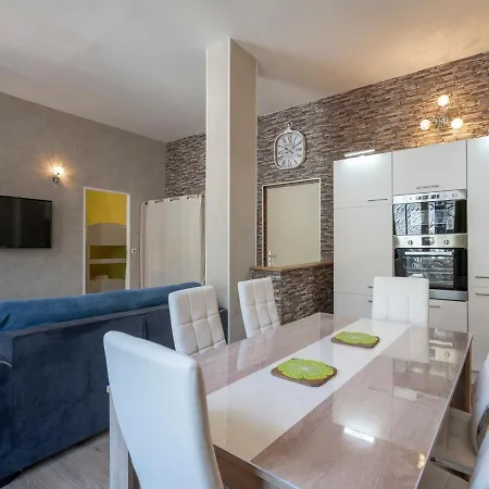 Dore - T2 Bis Avec Wifi Et Capacite 6 Pers - Fr-1-608-33 Apartman *